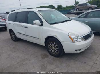  Salvage Kia Sedona