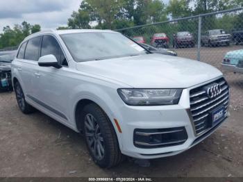  Salvage Audi Q7