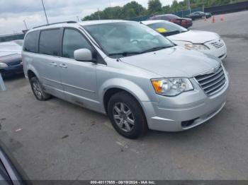  Salvage Chrysler Town & Country