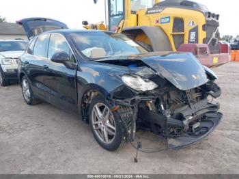  Salvage Porsche Cayenne