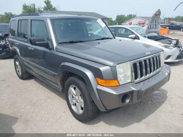  Salvage Jeep Commander