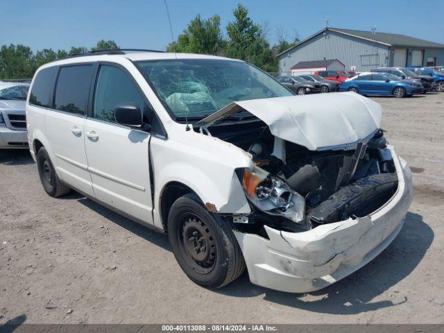  Salvage Chrysler Town & Country