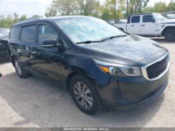  Salvage Kia Sedona