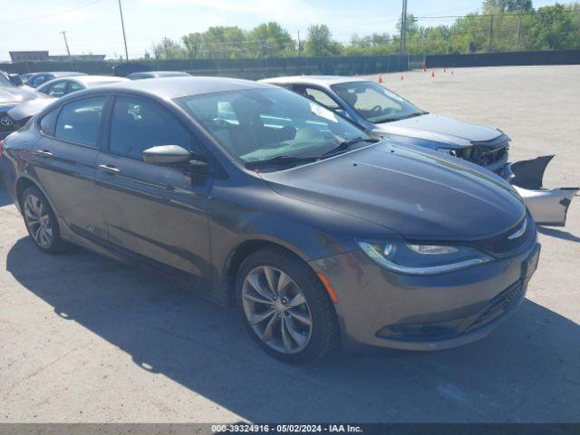  Salvage Chrysler 200