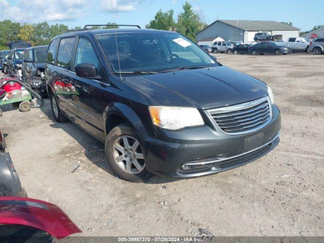  Salvage Chrysler Town & Country