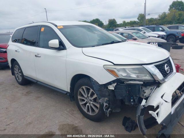  Salvage Nissan Pathfinder