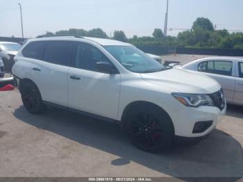  Salvage Nissan Pathfinder