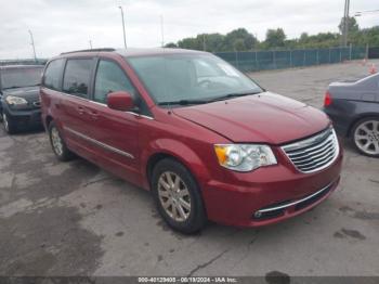  Salvage Chrysler Town & Country