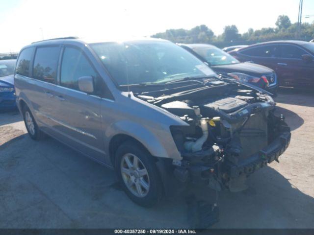  Salvage Chrysler Town & Country