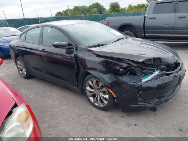  Salvage Chrysler 200