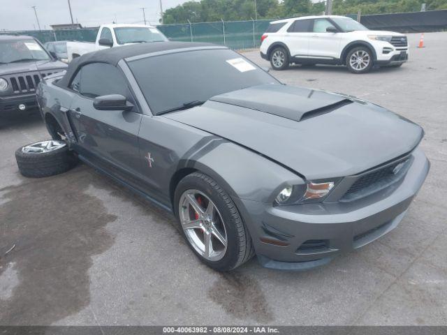  Salvage Ford Mustang