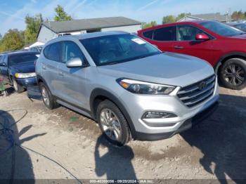  Salvage Hyundai TUCSON