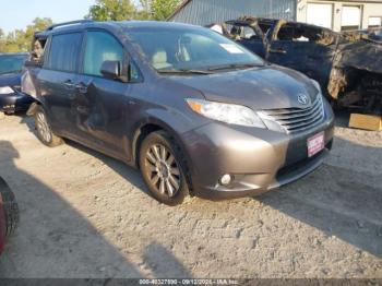  Salvage Toyota Sienna