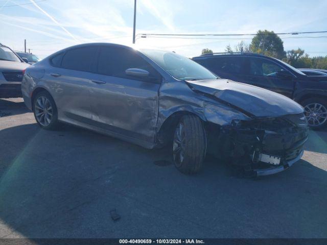  Salvage Chrysler 200