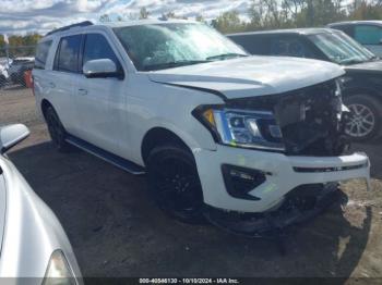  Salvage Ford Expedition