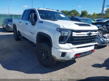  Salvage Chevrolet Silverado 2500