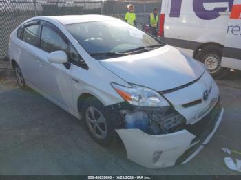  Salvage Toyota Prius