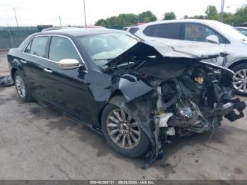  Salvage Chrysler 300