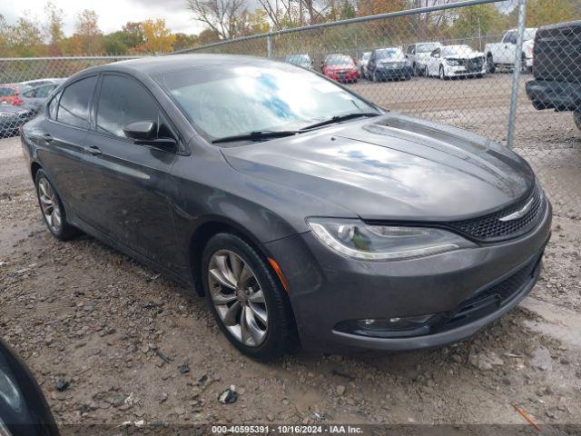  Salvage Chrysler 200