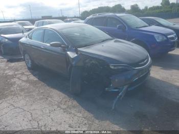  Salvage Chrysler 200