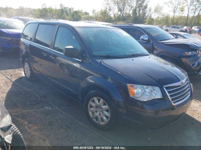  Salvage Chrysler Town & Country