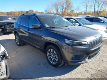  Salvage Jeep Cherokee