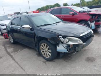  Salvage Chrysler 200