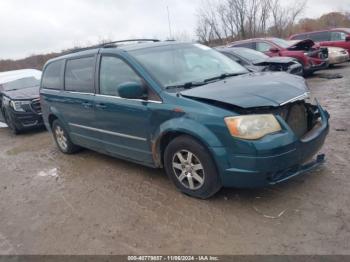  Salvage Chrysler Town & Country