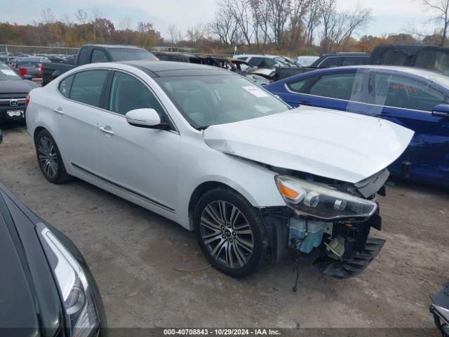  Salvage Kia Cadenza