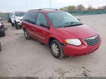  Salvage Chrysler Town & Country