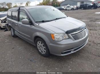  Salvage Chrysler Town & Country