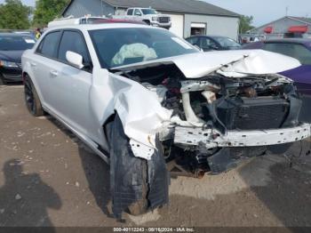  Salvage Chrysler 300