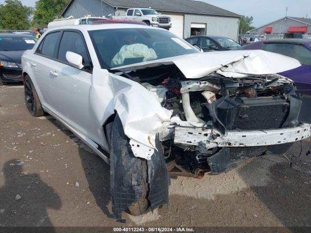  Salvage Chrysler 300