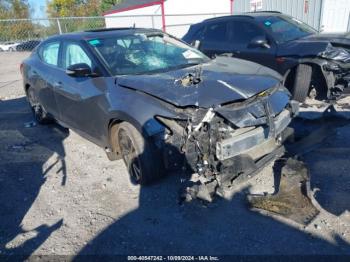  Salvage Nissan Maxima