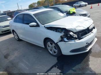  Salvage Volkswagen Jetta