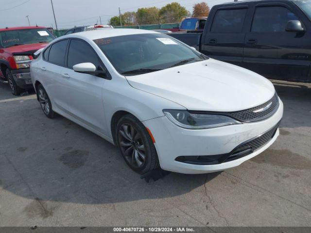  Salvage Chrysler 200