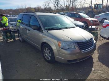  Salvage Chrysler Town & Country