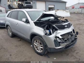  Salvage Kia Sorento