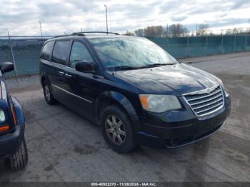  Salvage Chrysler Town & Country