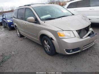  Salvage Dodge Grand Caravan