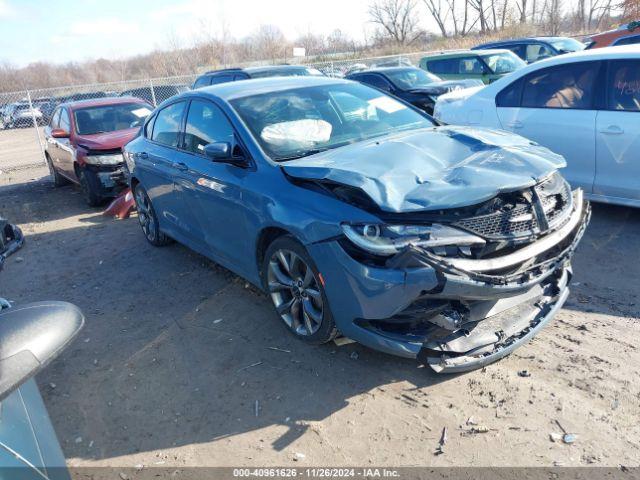  Salvage Chrysler 200