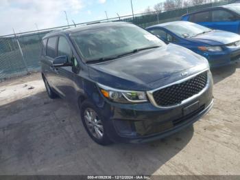  Salvage Kia Sedona