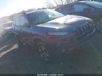  Salvage Jeep Cherokee