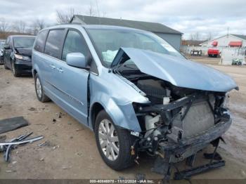  Salvage Chrysler Town & Country