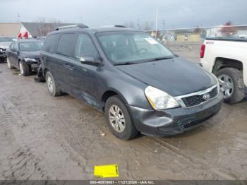  Salvage Kia Sedona