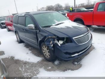  Salvage Chrysler Town & Country