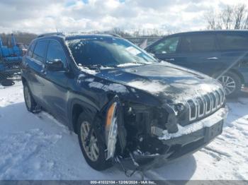  Salvage Jeep Cherokee