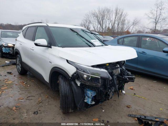  Salvage Kia Seltos