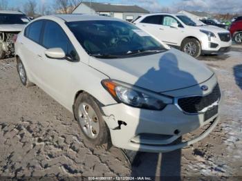  Salvage Kia Forte