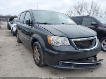  Salvage Chrysler Town & Country